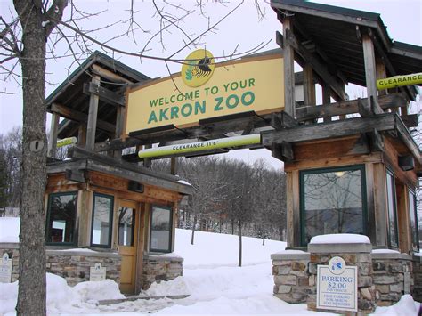 Welcome To Your Akron Zoo | Entrance to the Akron Zoo taken … | Flickr