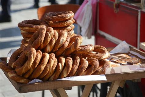 20 Turkish Street Foods You Need to Try - Nomad Paradise