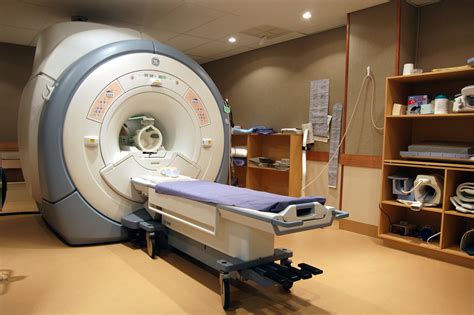 MRI scanner — Science Learning Hub