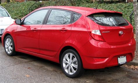 2012 Hyundai Accent GS - 4dr Hatchback 1.6L Manual