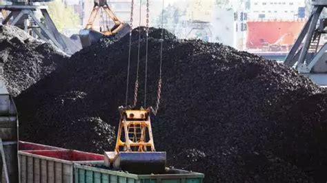 Coal India, WCL to set up green energy projects at closed mines in ...