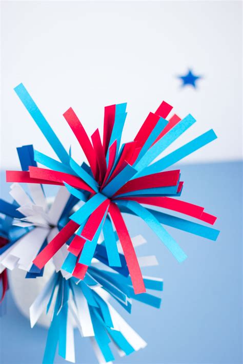 DIY Paper Fireworks Centerpiece - Design Improvised