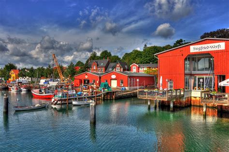 Download Building HDR Man Made Harbor HD Wallpaper