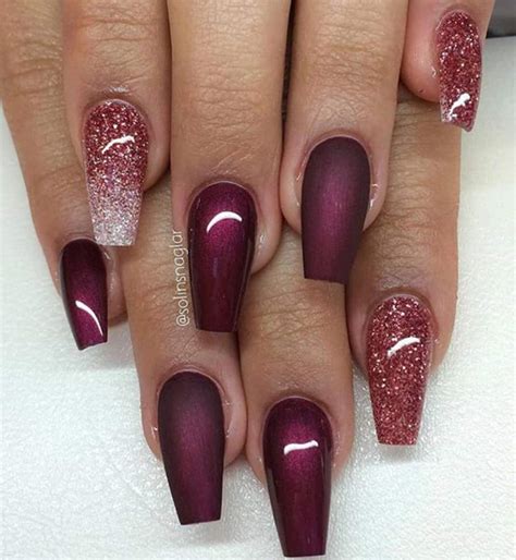 12 Best Maroon Acrylic Nails to Try in 2024 – NailDesignCode