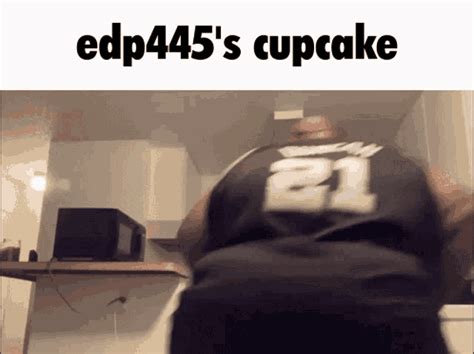 Edp445 Cupcake GIF - Edp445 Cupcake Sus - Discover & Share GIFs