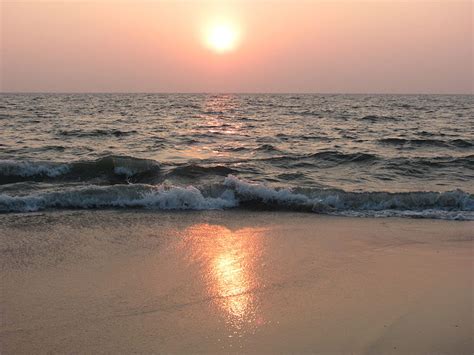 Alappuzha Beach, Alappuzha, India Tourist Information