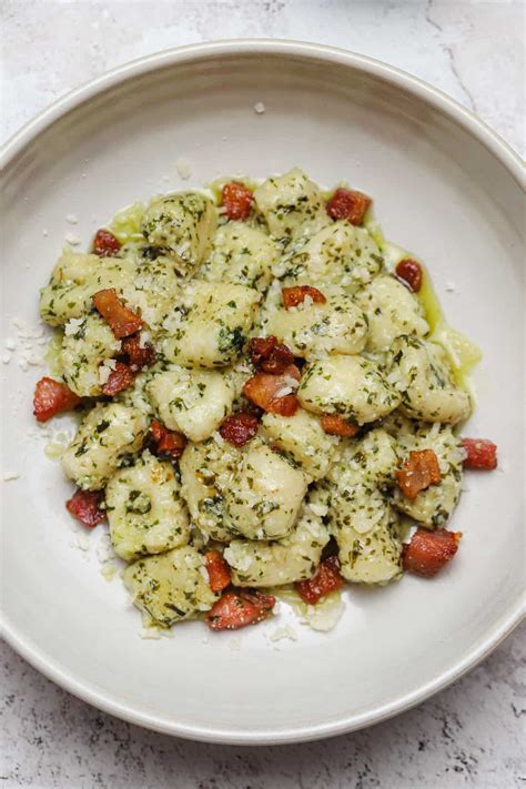 25-Minute Pesto Gnocchi (with any pesto!) - Well Seasoned Studio