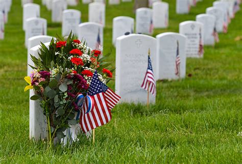 Veteran Burial Flags in Knightdale, NC | L. Harold Poole Funeral Home