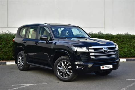 Land Cruiser 300 | Sahara Motors | Export of Toyota Cars