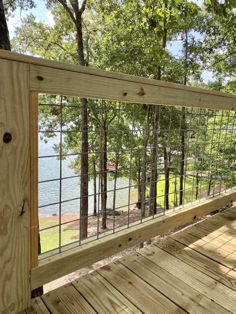 DIY Hog Wire Deck Railing - DIY Home Improvement Blog