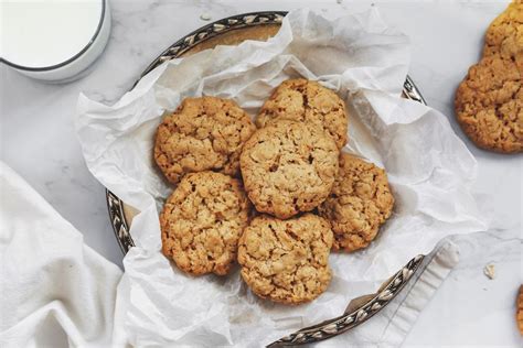 Easy British Hobnob Biscuit (Cookie) Recipe