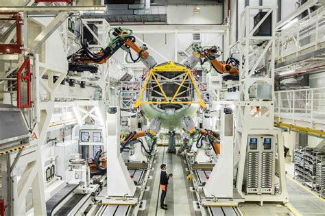 Luise and Renate get company: 20 more robots at Airbus Hamburg » AirInsight