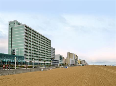 Oceanfront Hotels Virginia Beach, VA | Holiday Inn VA Beach - Oceanside ...