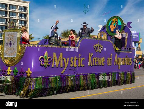 Mardi Gras revellers on parade floats in Galveston, Texas, USA Stock ...