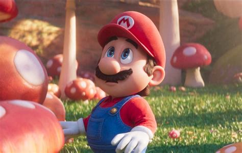 Who voices Mario in 'The Super Mario Bros. Movie'?