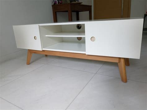 White TV console table - low height, just the right size, Furniture ...