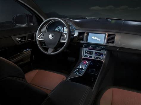 2012 Jaguar XF: 15 Interior Photos | U.S. News