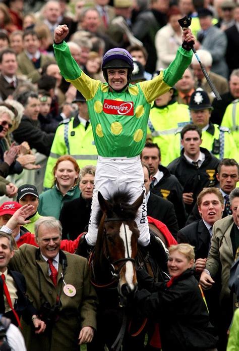 Cheltenham Races: Cheltenham Gold Cup 2009