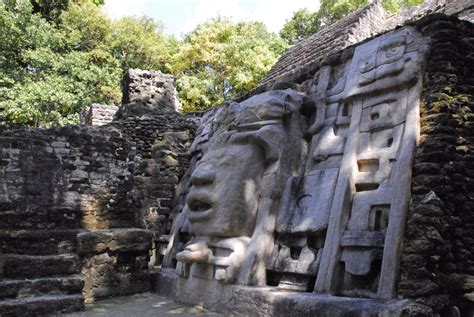 Belize - Lamanai Temples