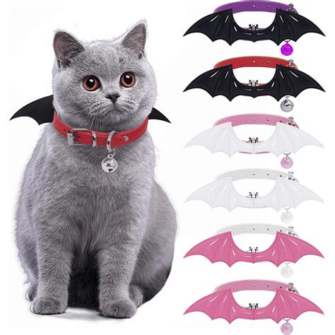 Halloween Cat Collars making Cat's Howl at the Moon!