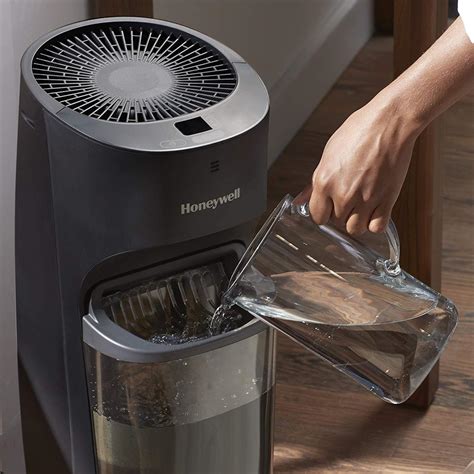 Honeywell Top Fill Cool Moisture Humidifier with Digital Humidistat ...