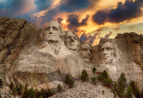 50 Most Famous Landmarks in the USA You Must Visit (2024) | Attractions ...