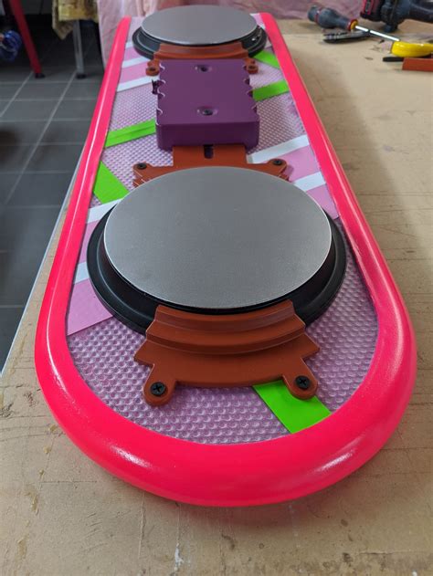 BTTF Hoverboard replica (WIP) | RPF Costume and Prop Maker Community