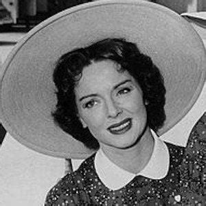 Lydia Reed - Age, Family, Bio | Famous Birthdays