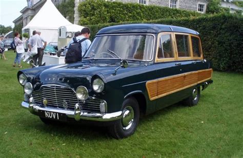 1956 Ford Zephyr Estate | Carros clássicos ford, Ford zephyr, Automóveis