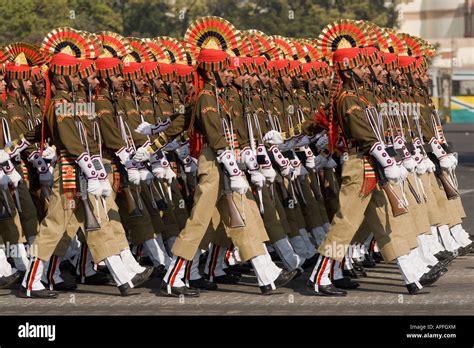 Indian army parade hi-res stock photography and images - Alamy