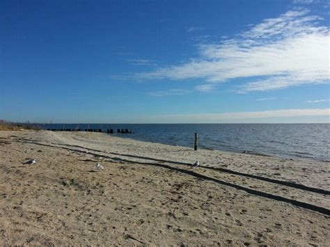 Islip, NY beach in December East Islip, Tropical Paradise Beach ...