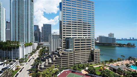 Luxury Brickell Miami Hotel with Bay Views | Hyatt Centric Brickell Miami