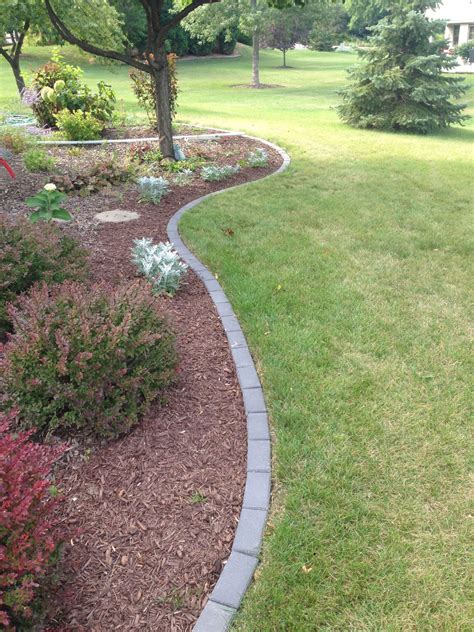 23 Beautiful Landscape Edging Pavers - Home, Family, Style and Art Ideas