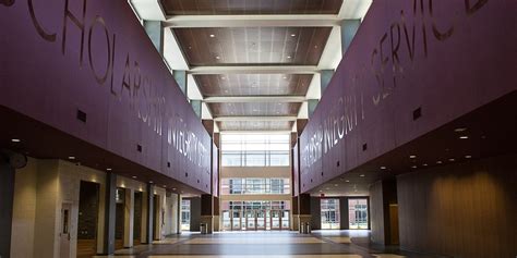 New Collierville High School: Take a look inside