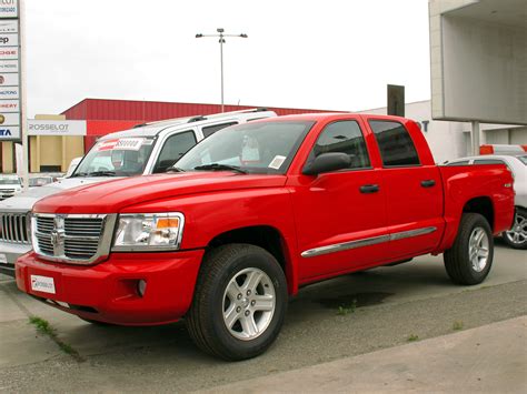 File:Dodge Dakota Laramie Quad Cab 4x4 2012 (14840211985).jpg ...