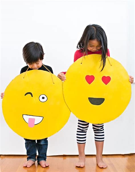 Emoji Costume Ideas