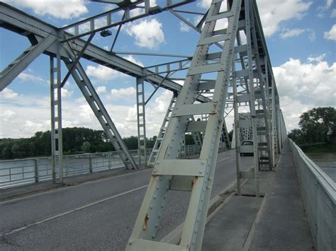 SS16 Po River Bridge (Ferrara/Occhiobello, 1949) | Structurae