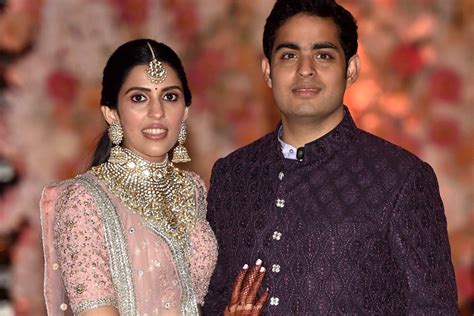 Akash Ambani and Shloka Mehta | Mumbai Wedding | Celebrity Weddings ...