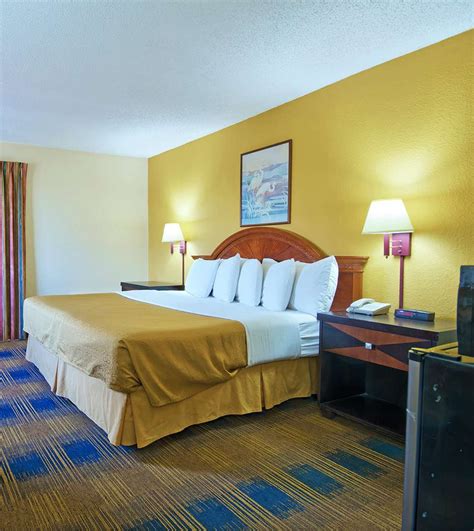 St. Augustine Beachside Hotel Rooms | St. Augustine Island Inn