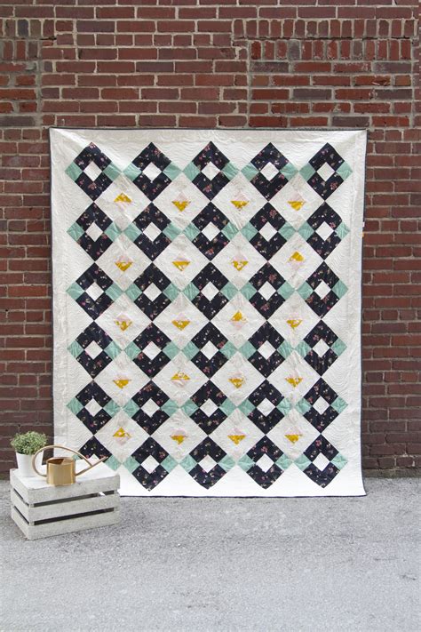 Arcade FREE Quilt Pattern | Mayfair Collection - Art Gallery Fabrics ...