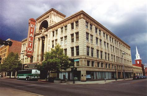 Joliet's Rialto Square Theatre - American Road Magazine