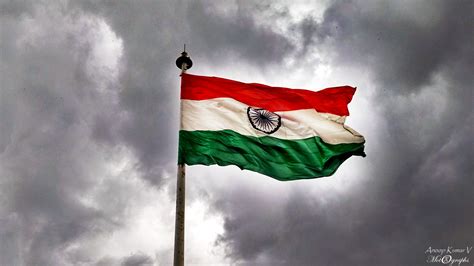 (Freebies) Get Free Tiranga By Filling Simple Form On CR PAATIL