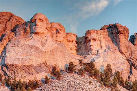 Mount Rushmore - Unique Landmarks around the World - WorldAtlas