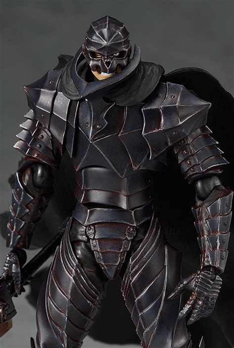 Figma Berserk Guts in Berserker Armor Repaint/Skull Edition and ...