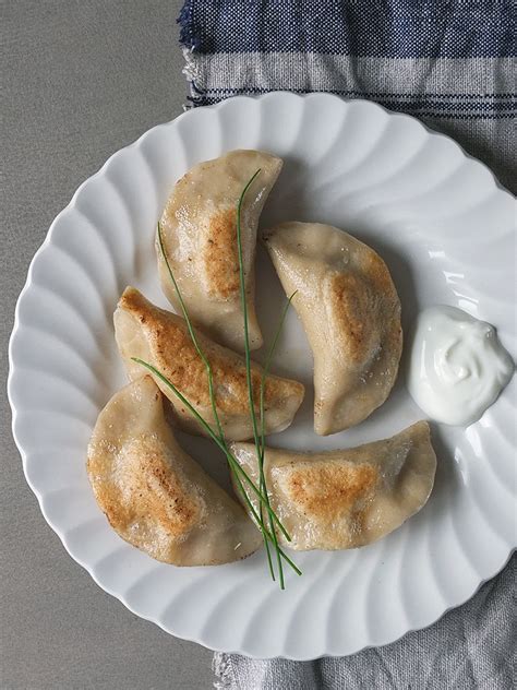 Traditional Polish Dumplings with Cheese and Potatoes (Pierogi Ruskie ...