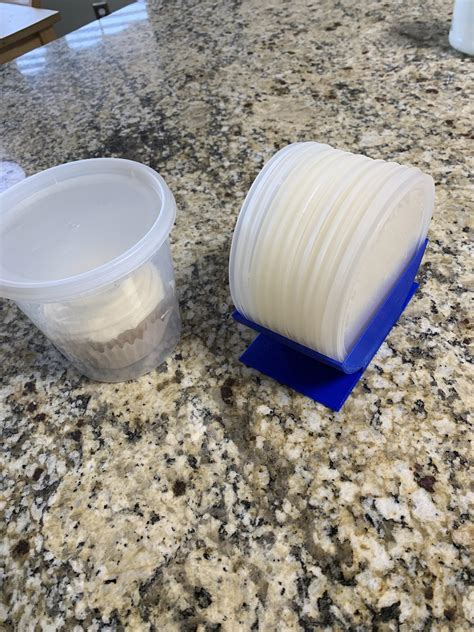 Made a holder for my Tupperware lids. Simple but handy! : r/functionalprint