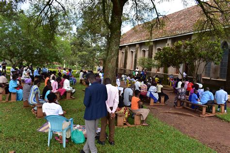 In Uganda, thousands return to places of worship