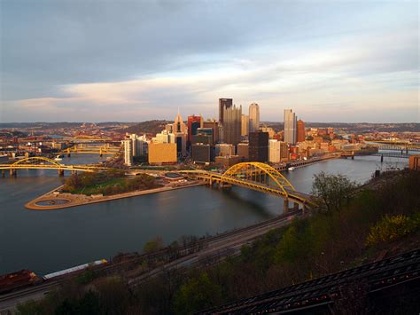 File:Pittsburgh Skyline.JPG - Wikipedia