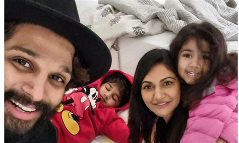 Allu Arjun spends quality time with his kids , wife Sneha shared ...