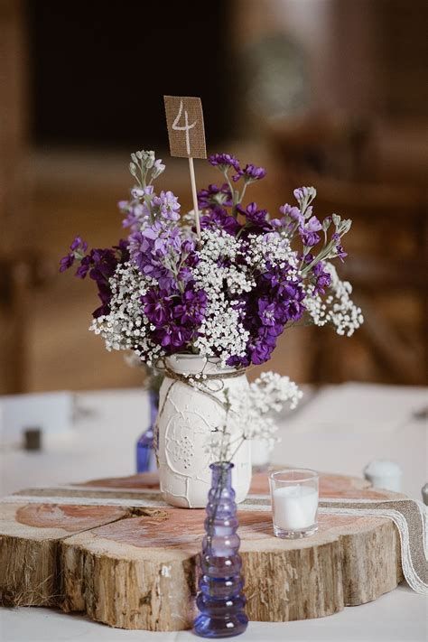 Lilac Color For Table Decoration Flowers in 2020 | Flower centerpieces ...